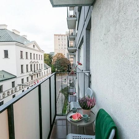 Piekne, Przestronne Mieszkanie Przy Placu Teatralnym. ワルシャワ エクステリア 写真